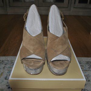 Michael Kors Mariana Sling Tan & Snakeskin Suede, Size 10